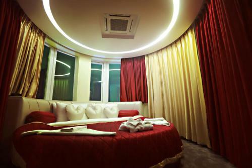 Hotel Patliputra Continental