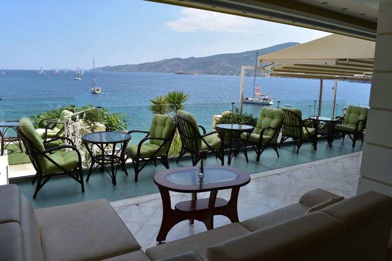 New Aegli Hotel