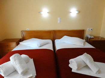 Hotel Faros II