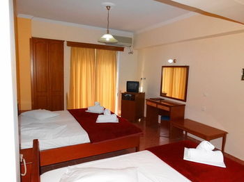 Hotel Faros II