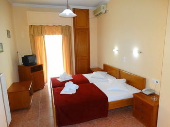 Hotel Faros II