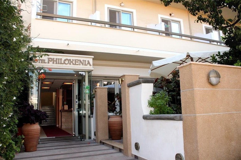 Philoxenia Hotel & Studios