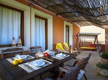 Hotel Katalagari Country Suites