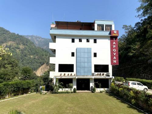 Hotel Grand Tapovan