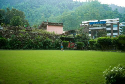 Hotel Grand Tapovan