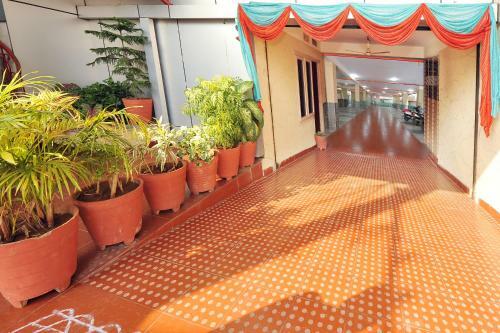 Lodge Shree Lakshmi Guest House