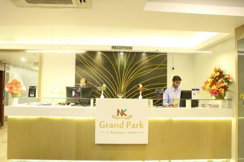 Hotel Nk Grand Park