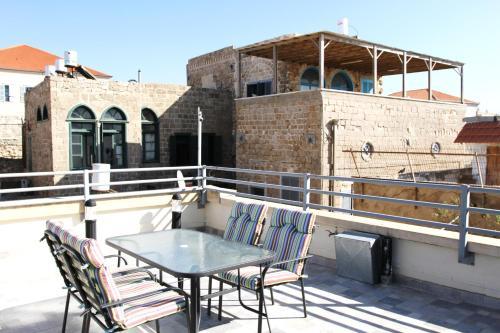 Authentic Apartment In Acre
