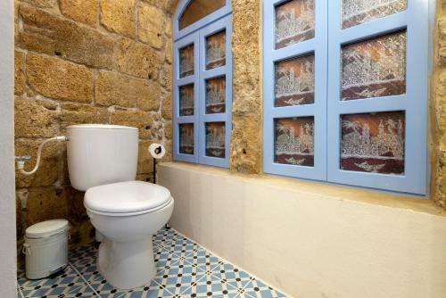 Bed & Breakfast Arabesque: An Arts And Residency Center In Old Acre
