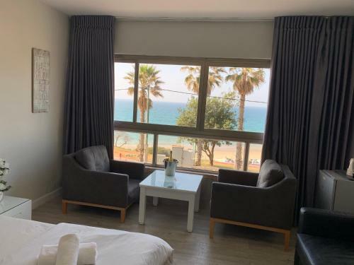 Hotel Spat Beach