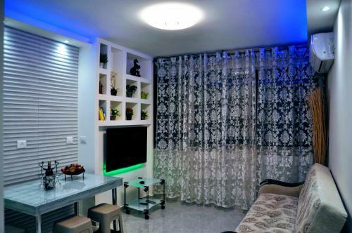 Apartamento Two Bedroom By The Sea On Genosar Str.