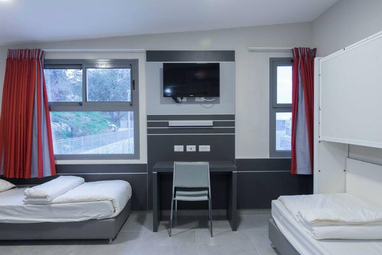 Hi - Haifa Hostel