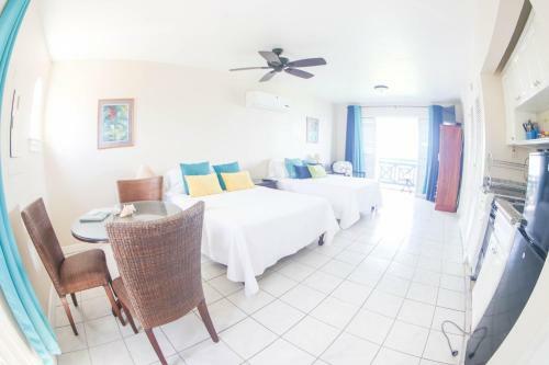 Apartamento Point Village Beach Studios & Suites