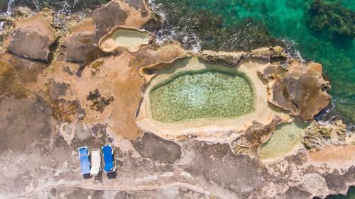 Apartamento Point Village Beach Studios & Suites