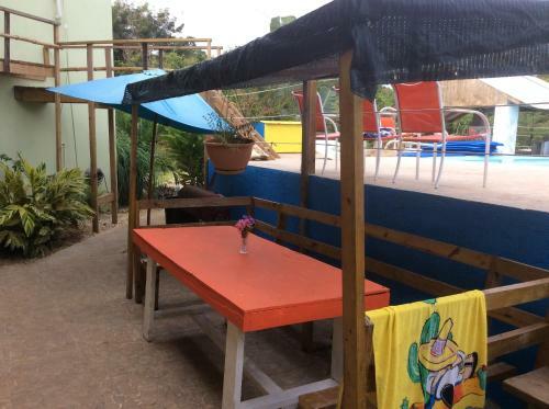Hotel Castaways Villa