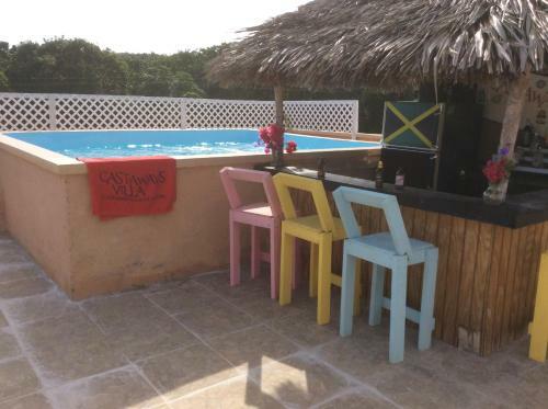 Hotel Castaways Villa