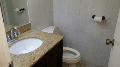 Hostal Sensational Guest House