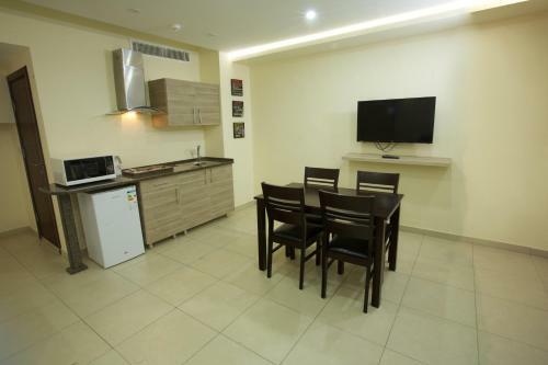 Apartamento Lujain Hotel Suites