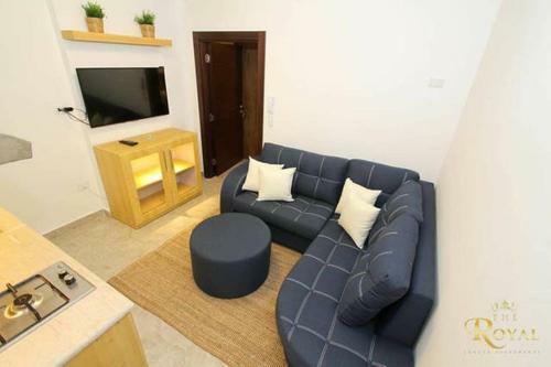 Royal Luxury Apartments & Studios