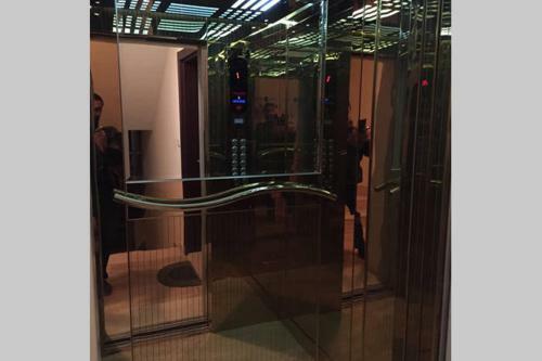 Royal Luxury Apartments & Studios