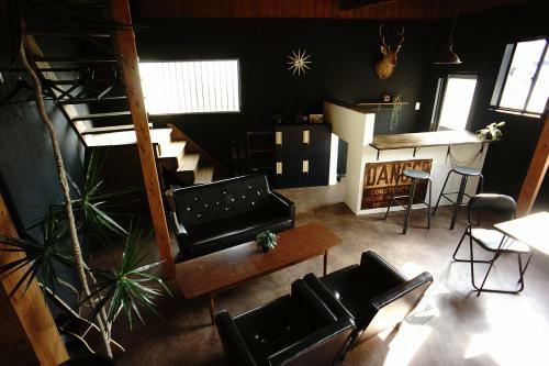 Hostal Guesthouse Hideout