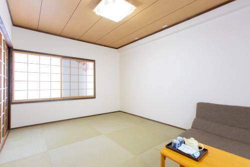 Hostal Kyoto Aya Guest House