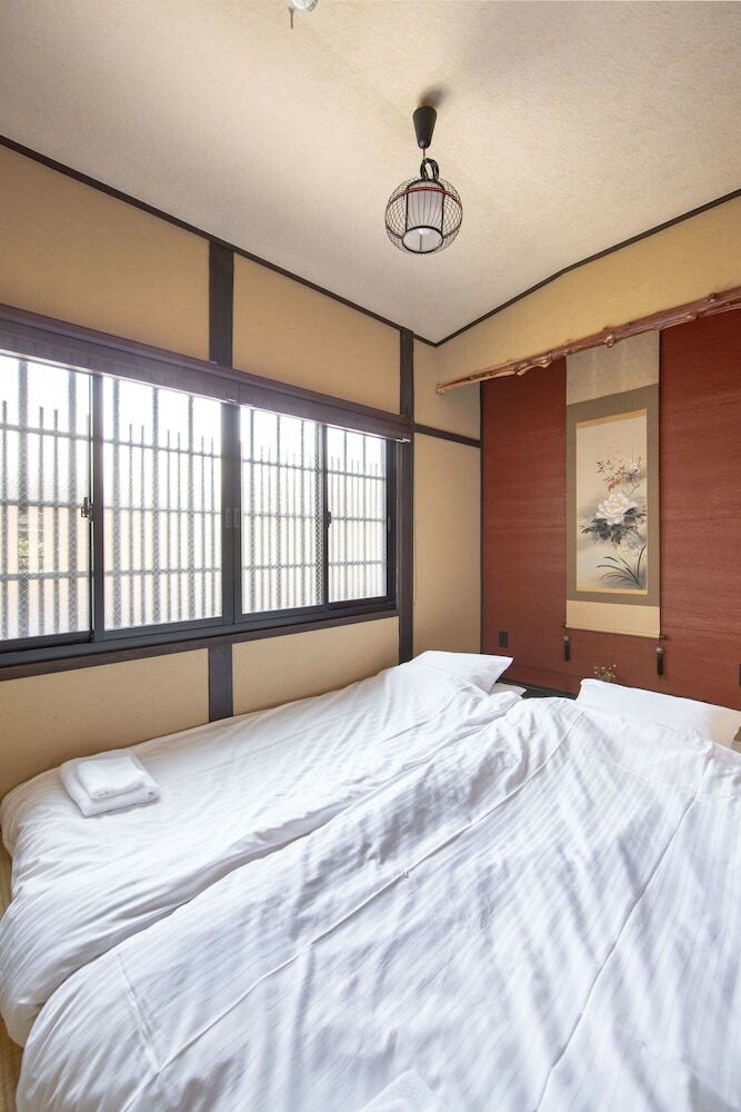 Yadoya Mibu Hakuou
