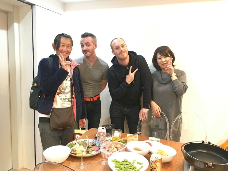 Albergue One World Osaka Central