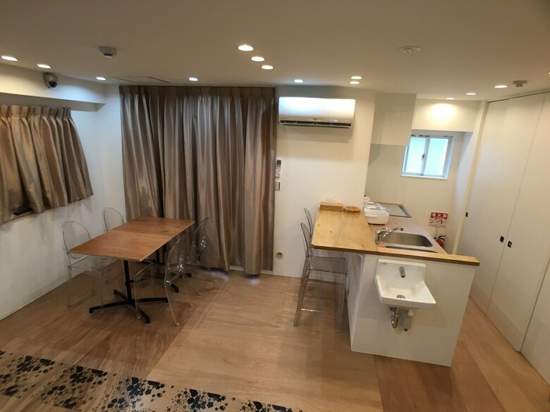 Albergue One World Osaka Central