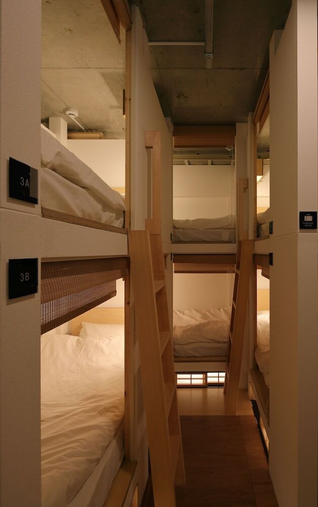 Albergue One World Osaka Central