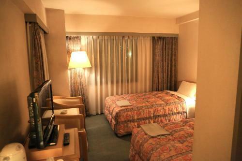 Hotel Palace Inn Toyota