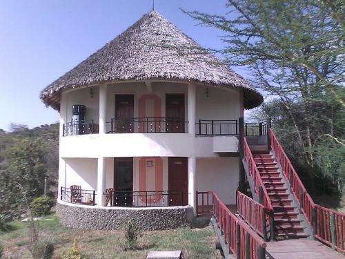 Sirville Lake Elementaita Lodge