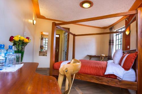 Sirville Lake Elementaita Lodge