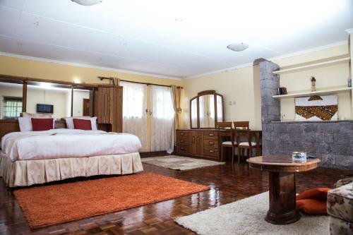 Hostal Adies Garden Suites