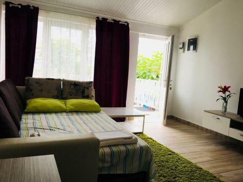 Apartmani Fuk-tak