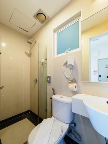 Tune Hotel Klia Aeropolis (airport Hotel)