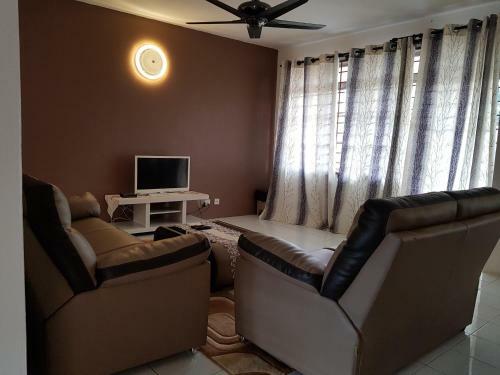 Bed & Breakfast Anjung Homestay
