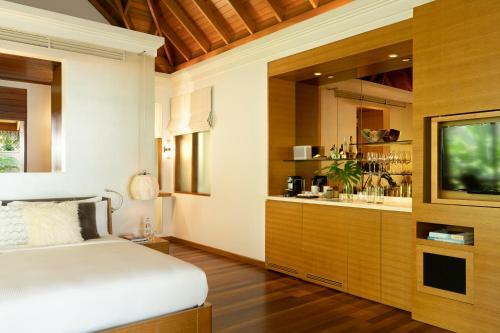 Hotel Huvafen Fushi