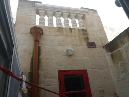 Hostal The 1930's Maltese Residence