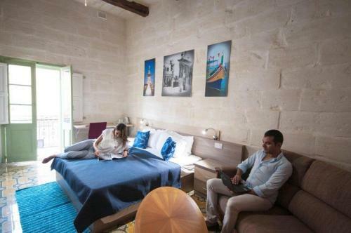 Hostal The 1930's Maltese Residence