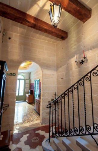 Hostal The 1930's Maltese Residence
