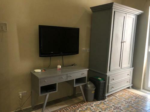 Lee's House Bed And Breakfast, Sliema