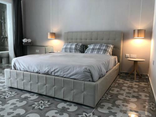 Lee's House Bed And Breakfast, Sliema