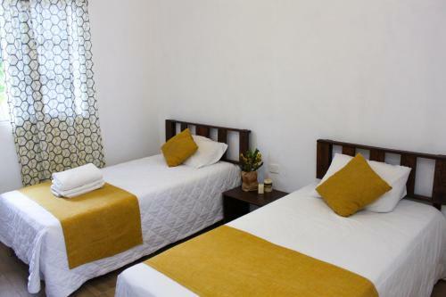 Hostal Rooms In Cancun Alamos