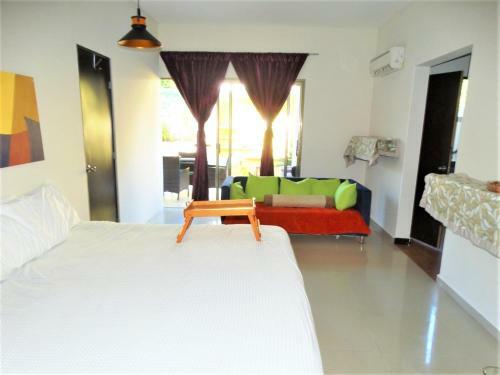 Villa Oasis B&B Cancun Airport