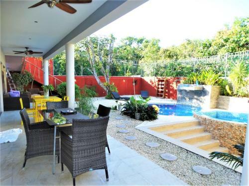 Villa Oasis B&B Cancun Airport