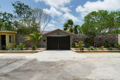 Villa Oasis B&B Cancun Airport