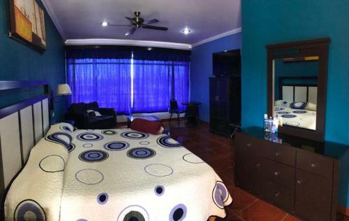 Hotel Para�so Del Valle