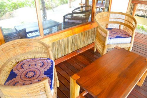 Hotel Baobab Beach Resort And Backpackers