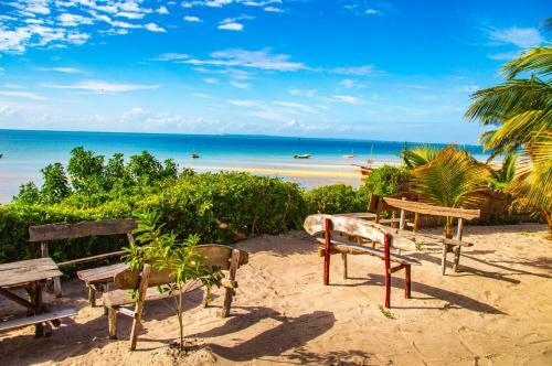 Hotel Baobab Beach Resort And Backpackers